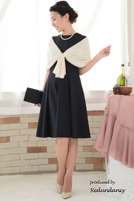 ネイビーの立体切替フレンチスリーブドレス