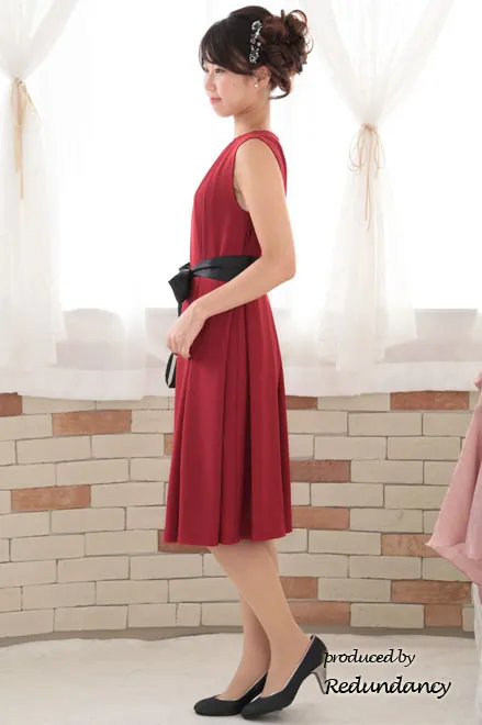 レッドのビジューネック2wayタックドレスコーディネートセット