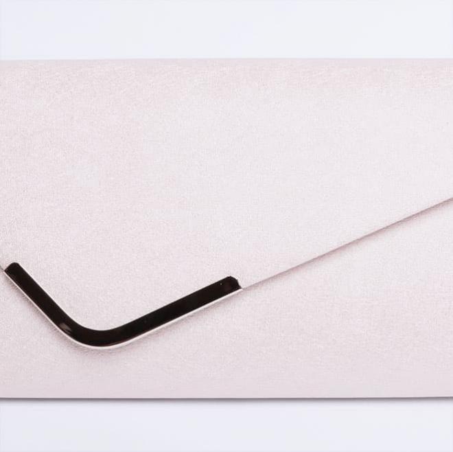 ピンクのラメ入りクラッチバッグ