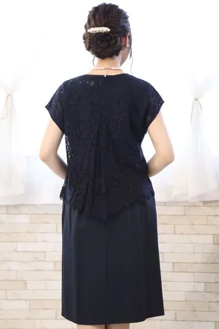 ネイビーのレーストップスセパレートドレス