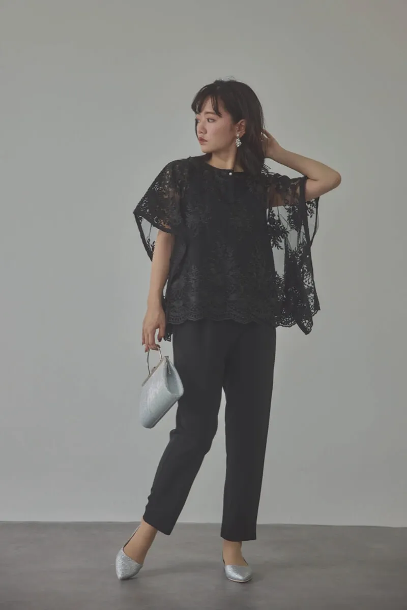 ブラックのバタフライスリーブパンツドレス