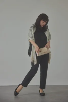 ストール正面全身