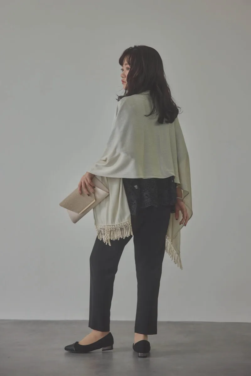 ブラックのバタフライスリーブパンツドレス