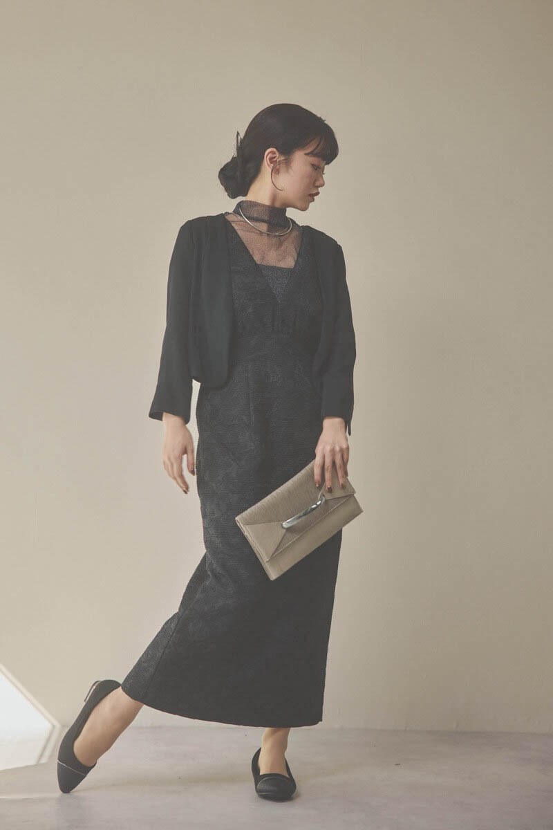 ブラックのチュールトップスラメジャガードドレス