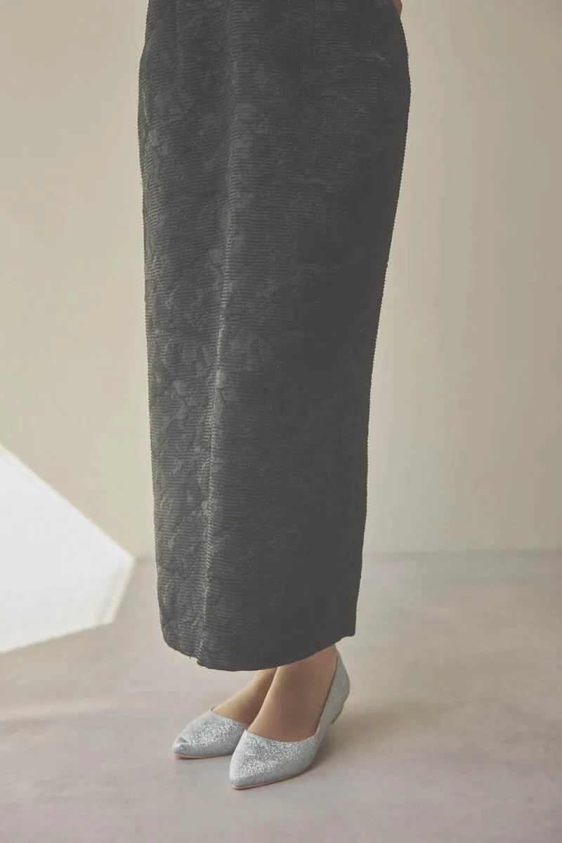 ブラックのチュールトップスラメジャガードドレス