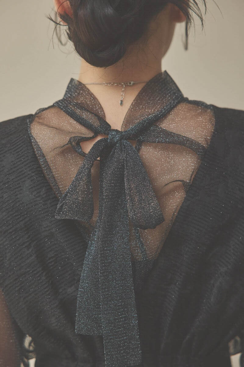 ブラックのチュールトップスラメジャガードドレス