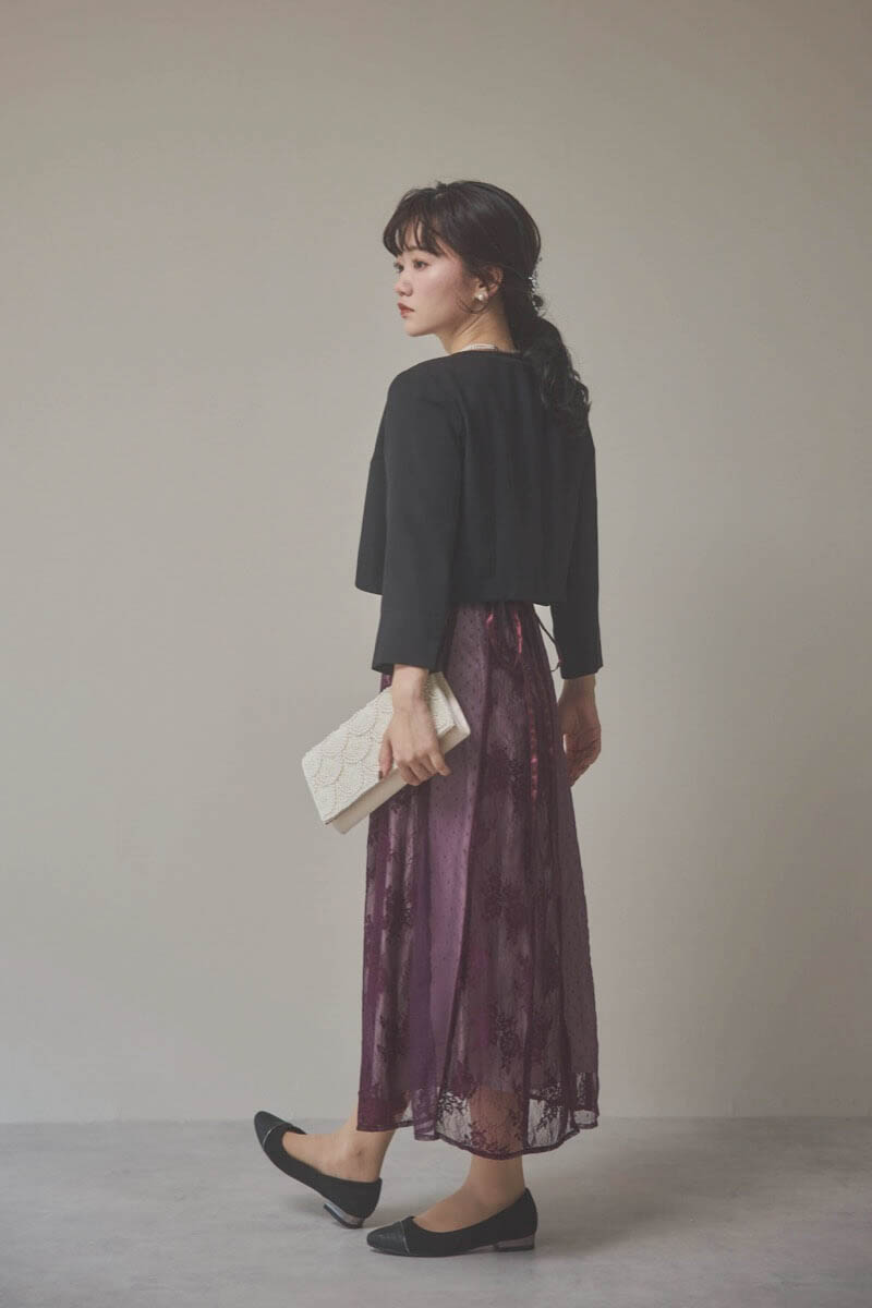 パープルの花柄×ドットレースドレス