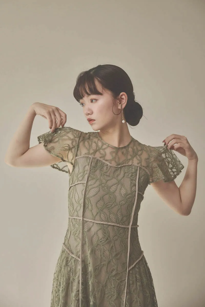 カーキのパイピングビスチェレースドレス