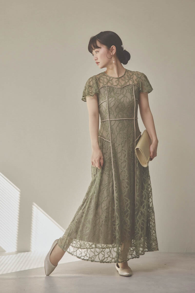 カーキのパイピングビスチェレースドレス