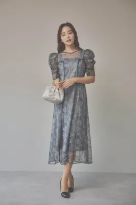 LILY BROWN ドレス