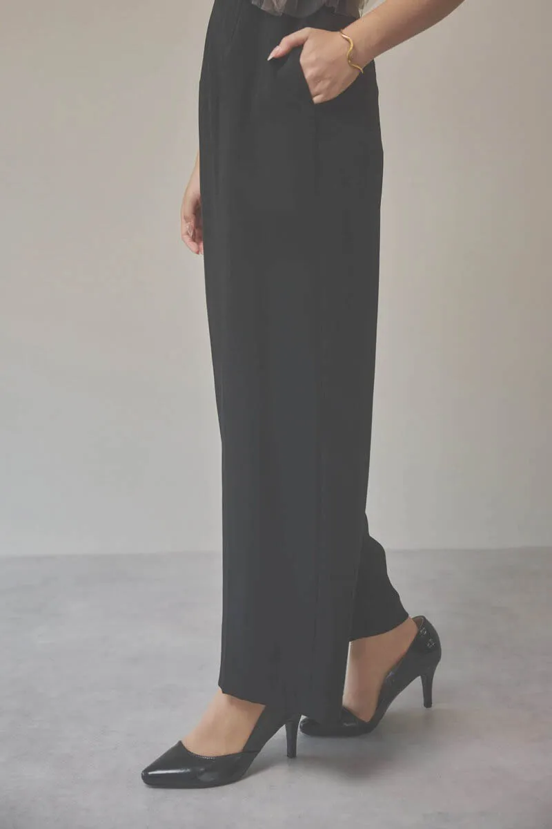 ブラックのチュールドッキングコンビネゾン