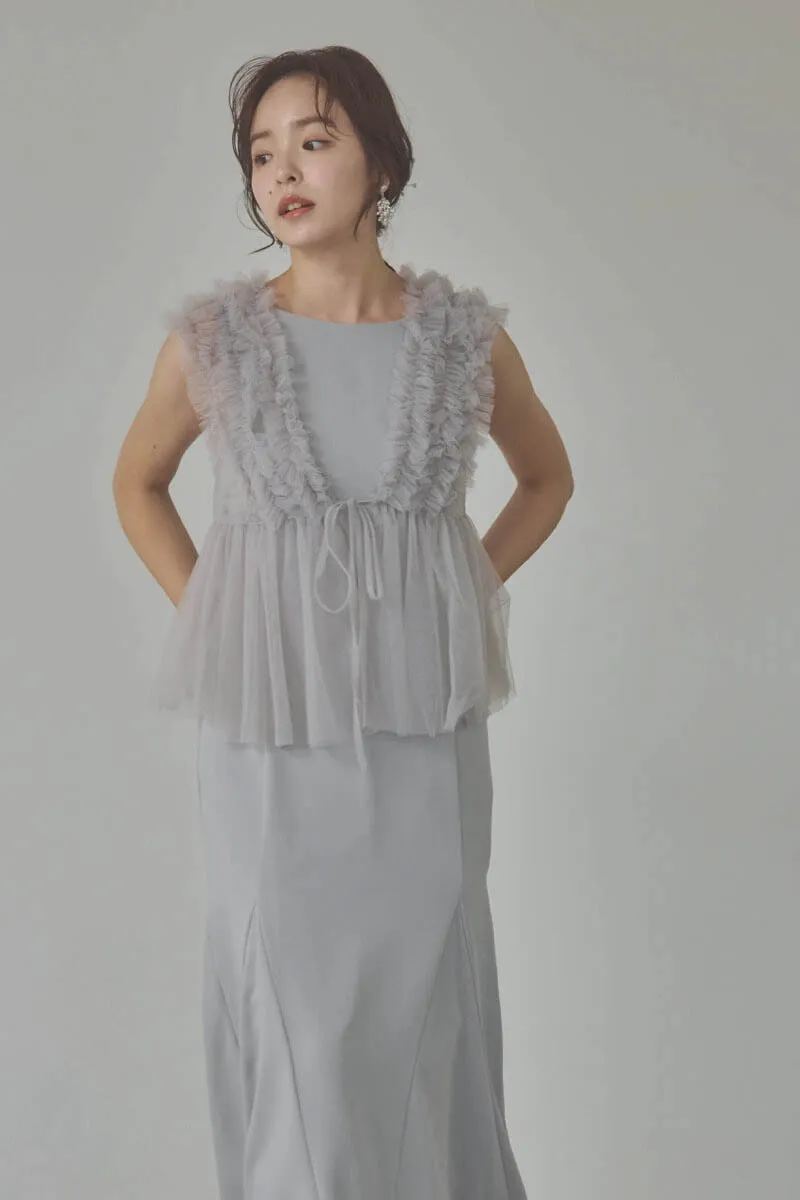 グレーのフリルチュールマーメイドドレス