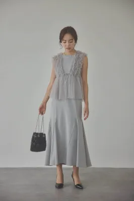 ドレスのみ全身