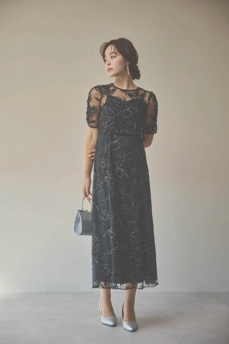 ブラックのローズレースレイヤードドレス