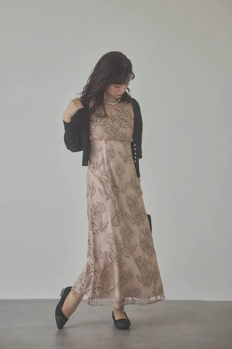 ダスティピンクのローズレースレイヤードドレス