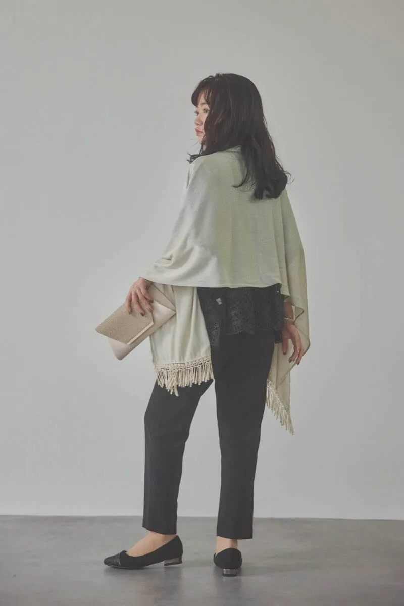 ブラックのバタフライスリーブパンツドレス