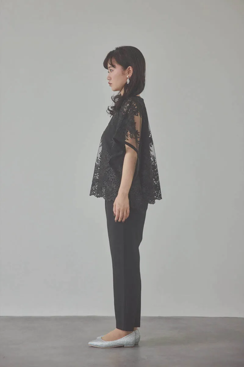 ブラックのバタフライスリーブパンツドレス