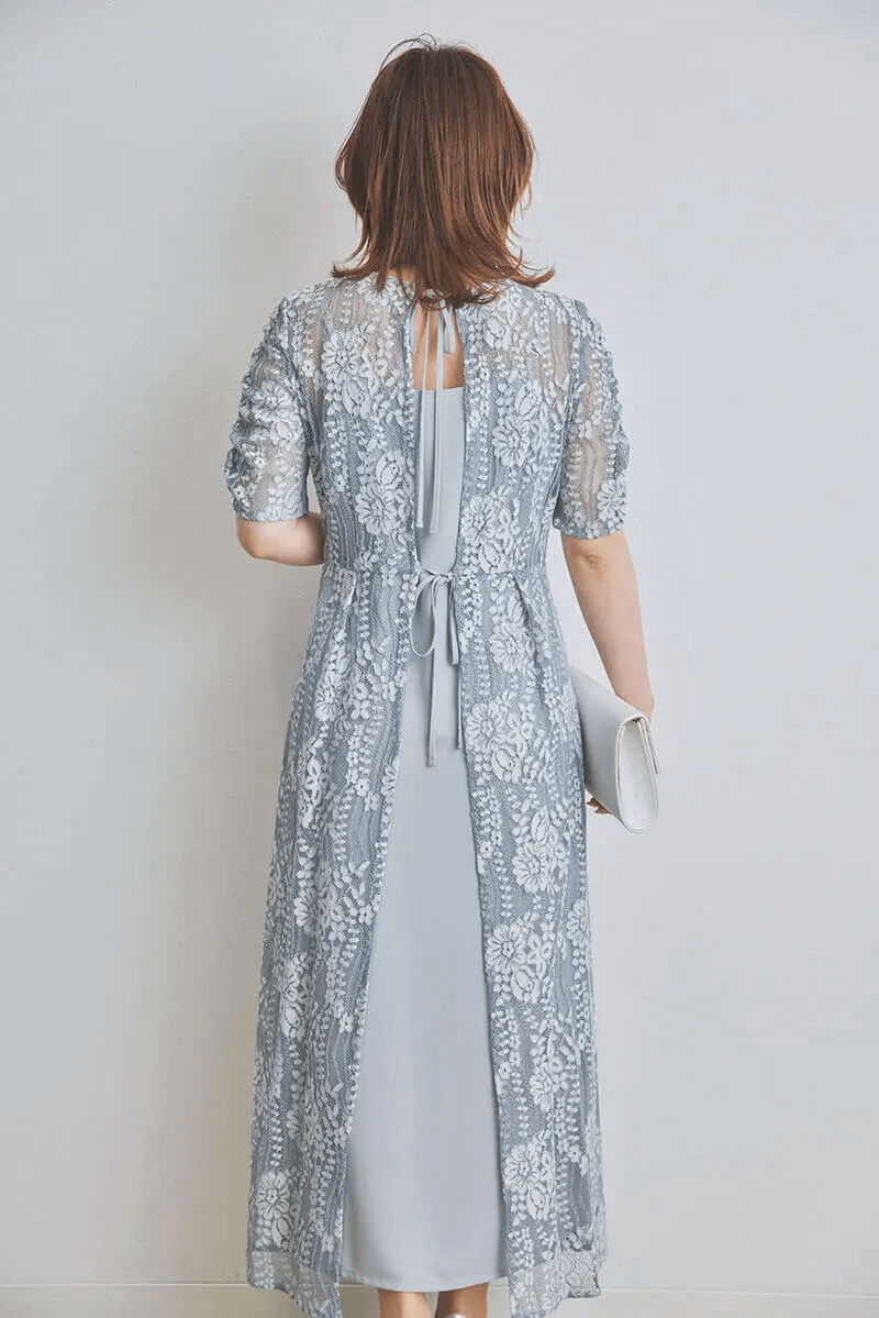 ミントグレーの配色レースエプロンドレス