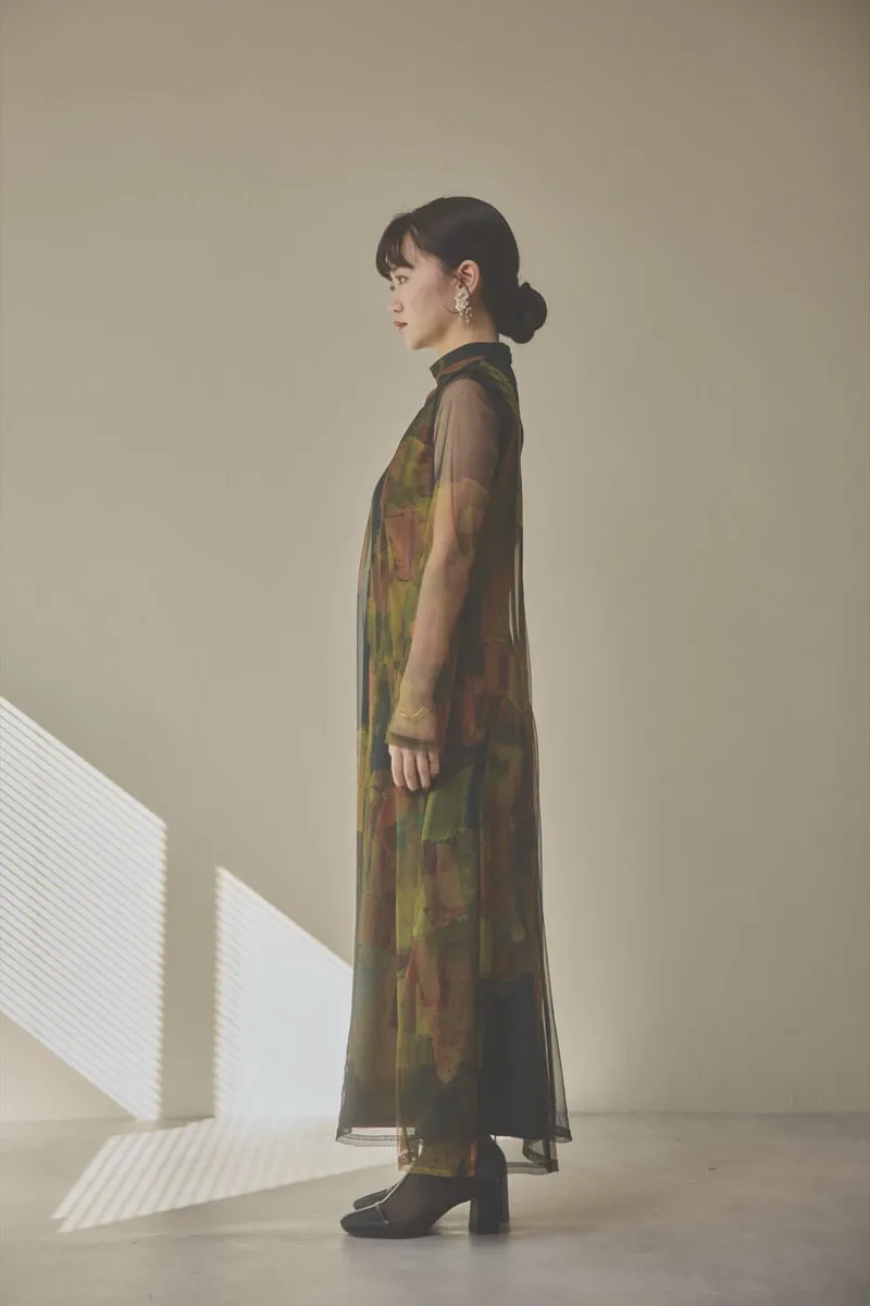 カーキのアートシアードレス