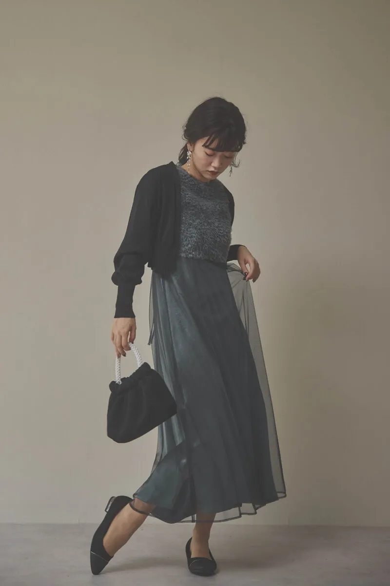 グレーの2wayエプロンドレス