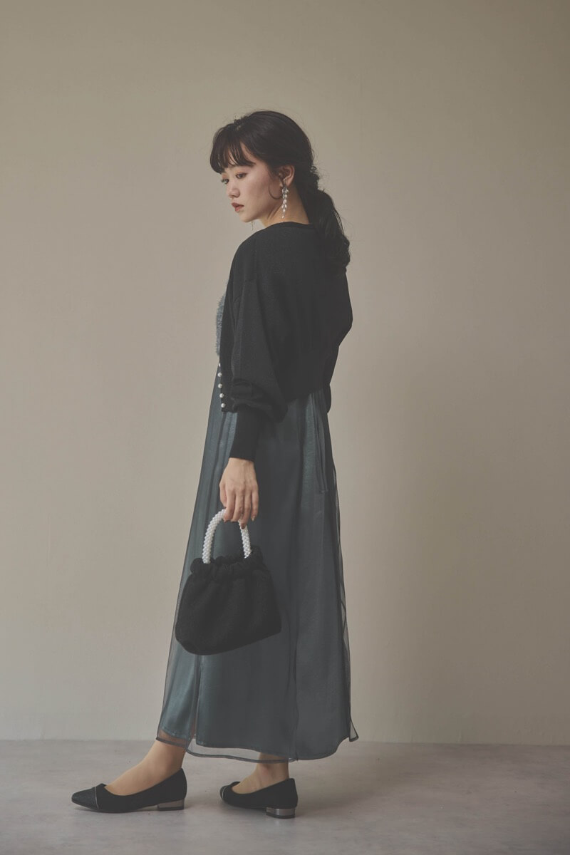 グレーの2wayエプロンドレス