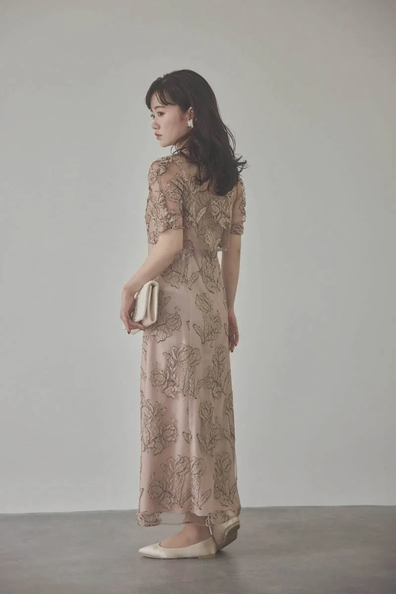 ダスティピンクのローズレースレイヤードドレス