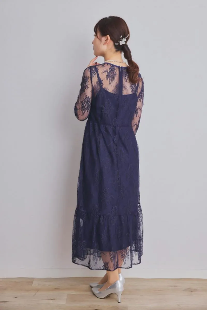 ネイビーのオールレース配色ドレス