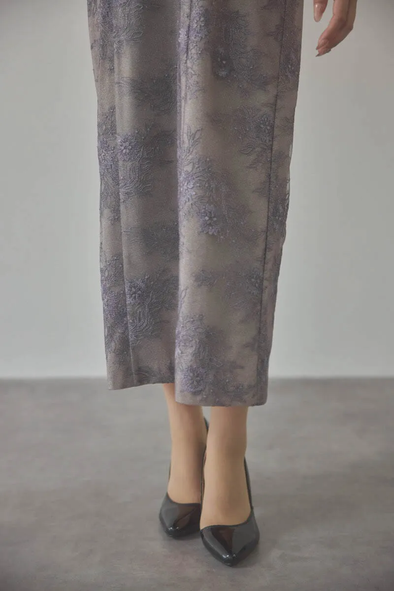 パープルのシャイニーレースリボンドレス