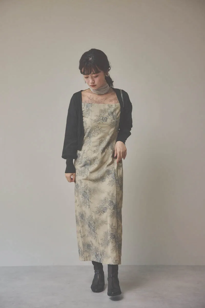 ベージュのシャイニーレースリボンドレス