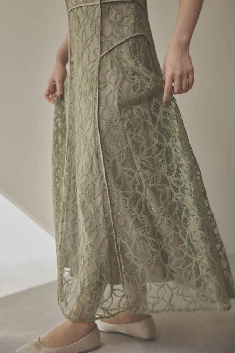 カーキのパイピングビスチェレースドレス