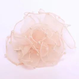 パール付きピンクコサージュ