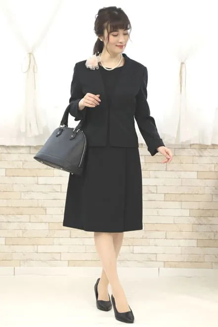 パール付きピンクコサージュ