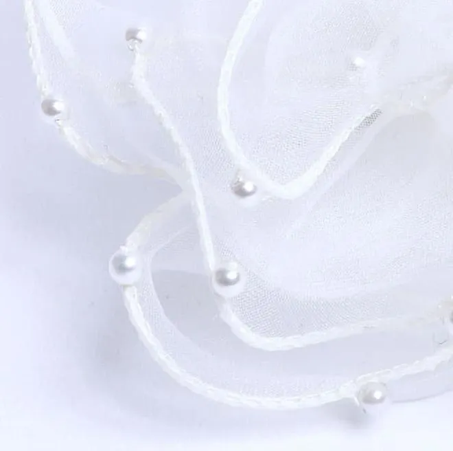 パール付きホワイトコサージュ