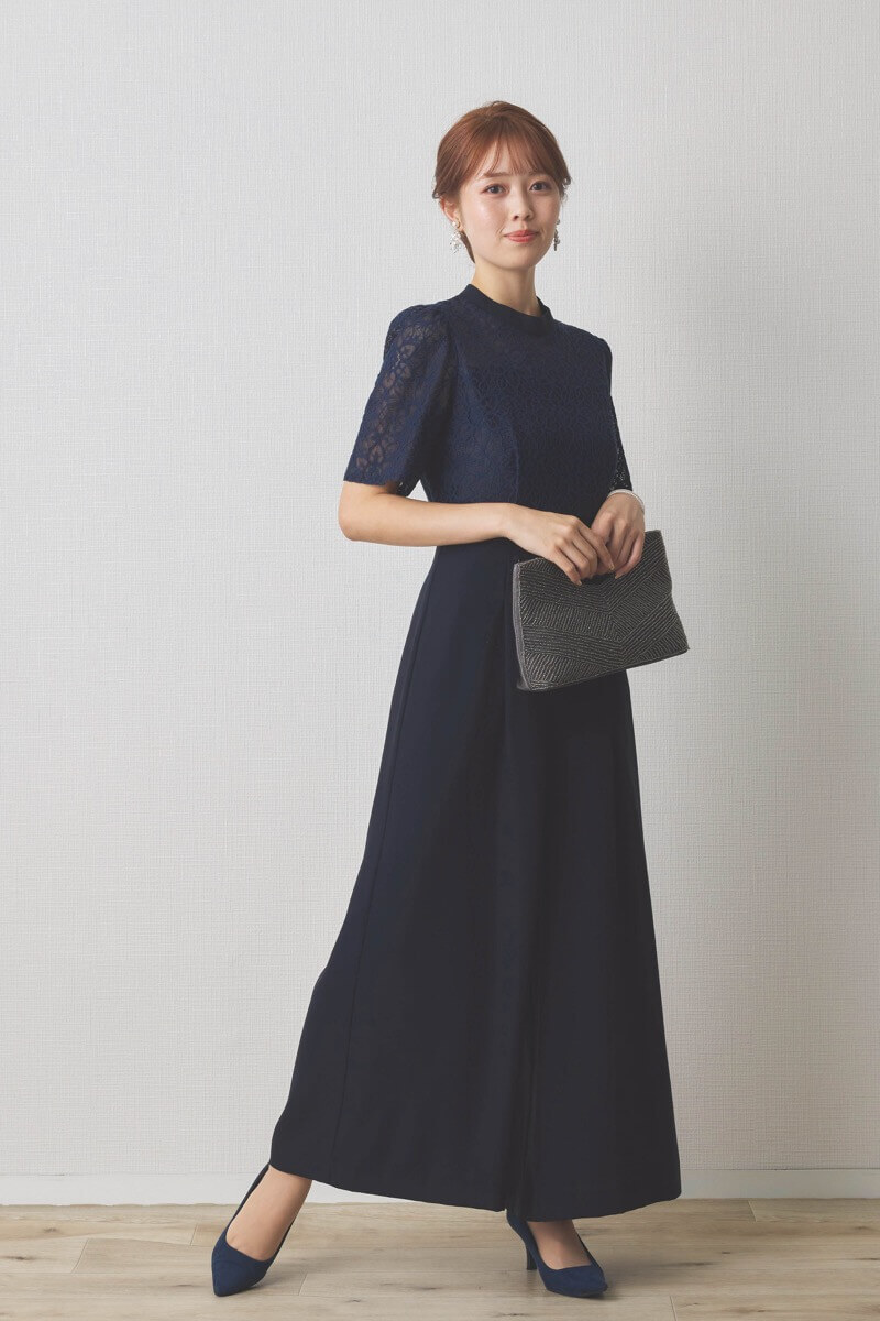 ネイビーのレースコンビオールインワンパンツドレス