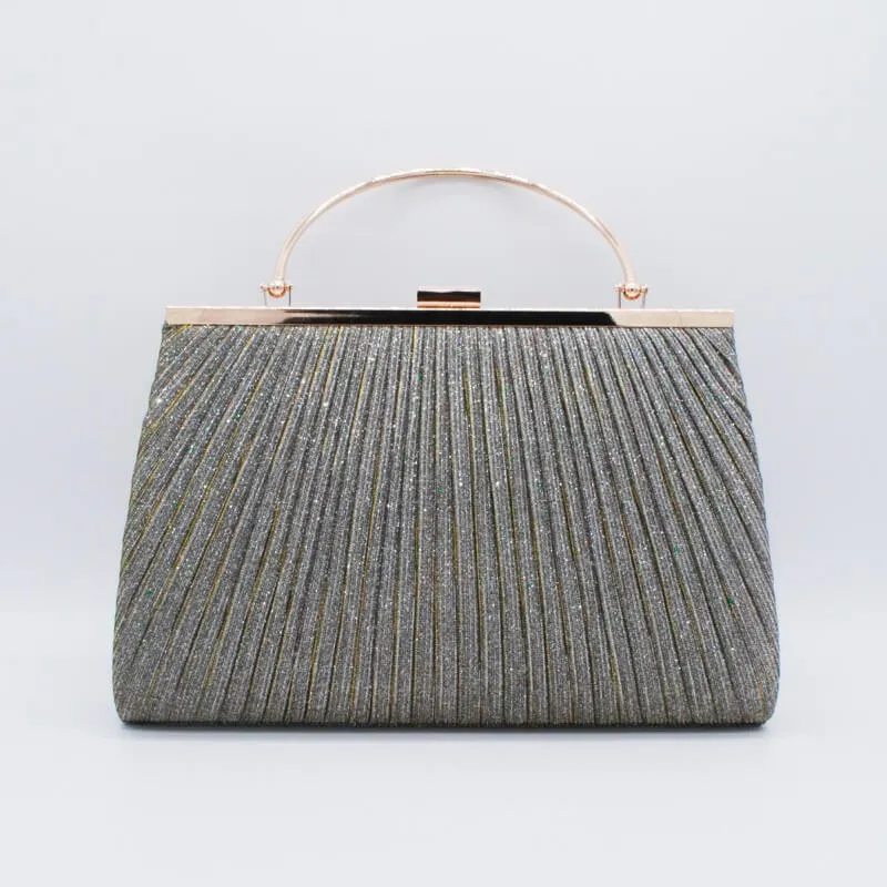 ゴールドのラメプリーツがま口クラッチバッグ
