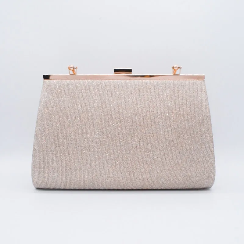 ベージュのラメプリーツがま口クラッチバッグ