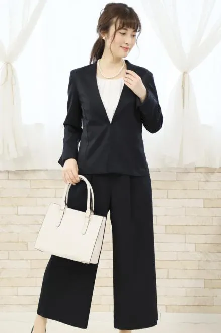 ネイビーのシフォンブラウスワイドパンツセレモニースーツセット