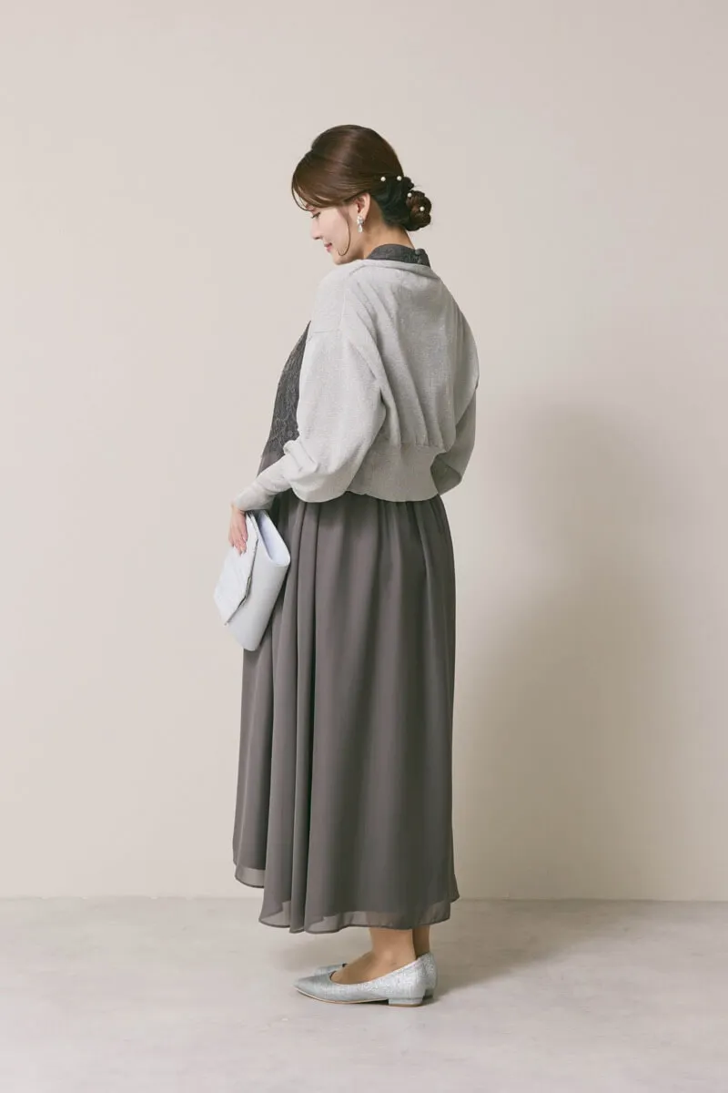 チャコールの授乳口付ハイネックレースドレス