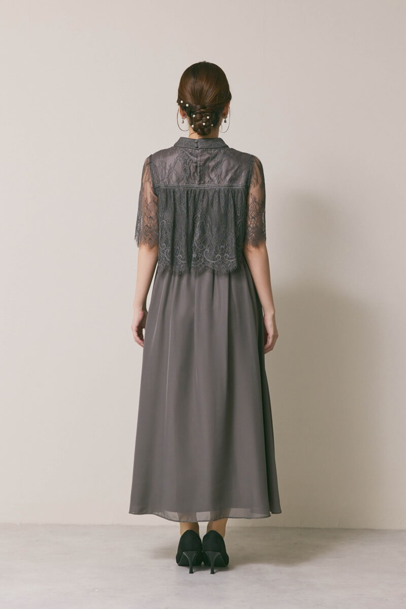 チャコールの授乳口付ハイネックレースドレス