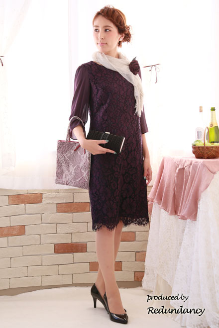 パープルのIライン総柄レースドレス