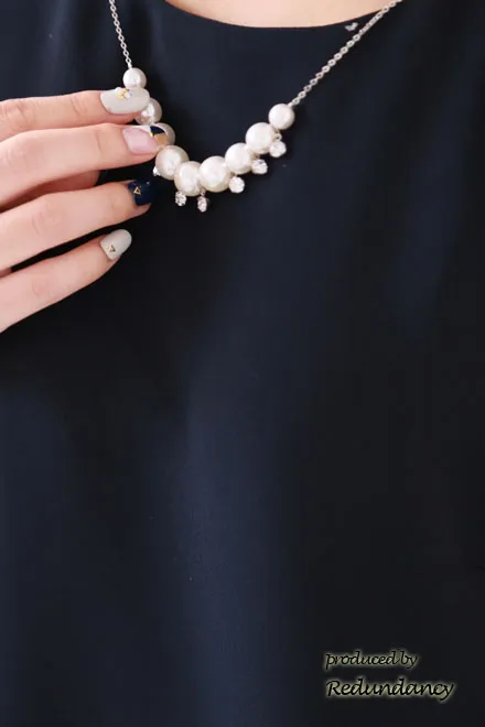 ネイビーのゆったりシンプルミニ丈ドレス