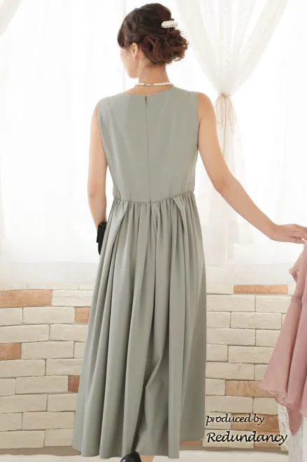 モスグリーンの変形リボンロングドレス