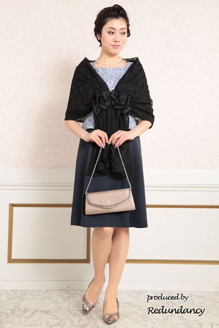 ブルー×ネイビーのツーピース風膝丈ドレス