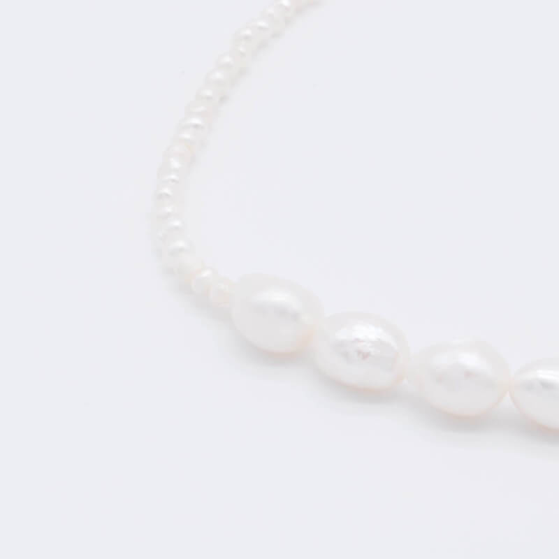 アシメ淡水パールネックレス