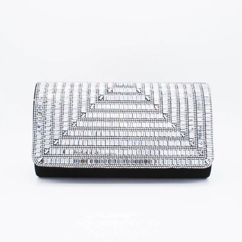 ラインストーン×ビジューのバッグ