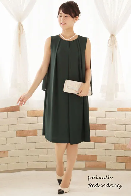 モスグリーンの2wayケープ付きノースリーブドレス