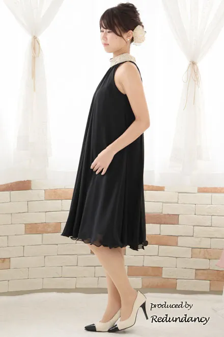 ブラック×ゴールドのハイネック刺繍アメリカンスリーブドレス