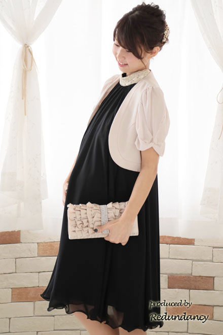 ブラック×ゴールドのハイネック刺繍アメリカンスリーブドレス