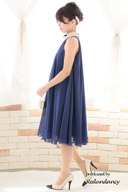 ブルー×ゴールドのハイネック刺繍アメリカンスリーブドレス