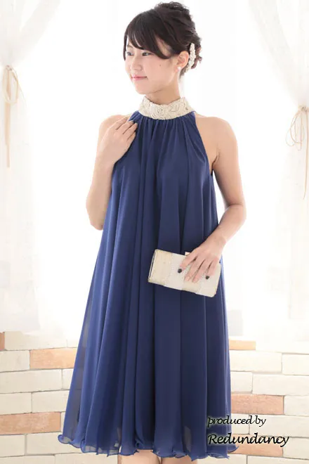 ブルー×ゴールドのハイネック刺繍アメリカンスリーブドレス